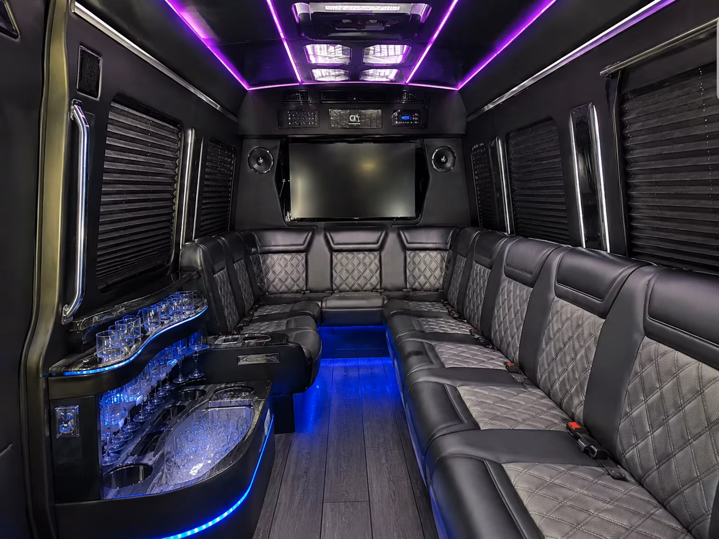 bus rentals for corporate retreats and team events along the texas coast