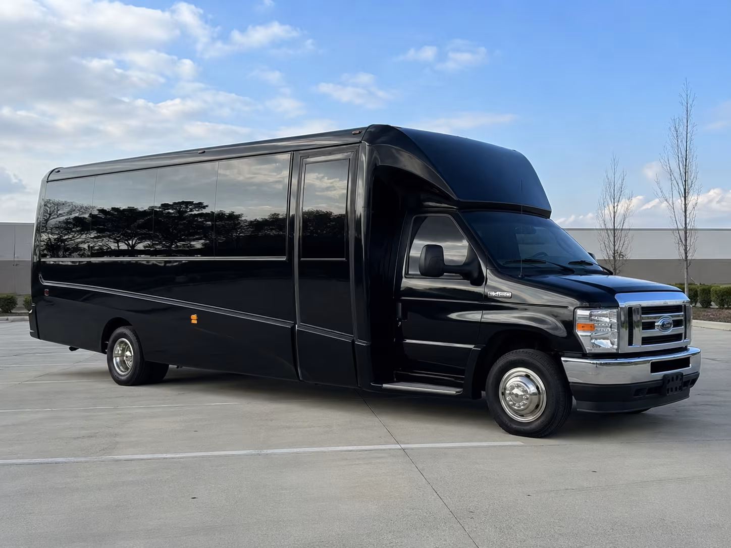 find the perfect transportation for your next corporate event 3